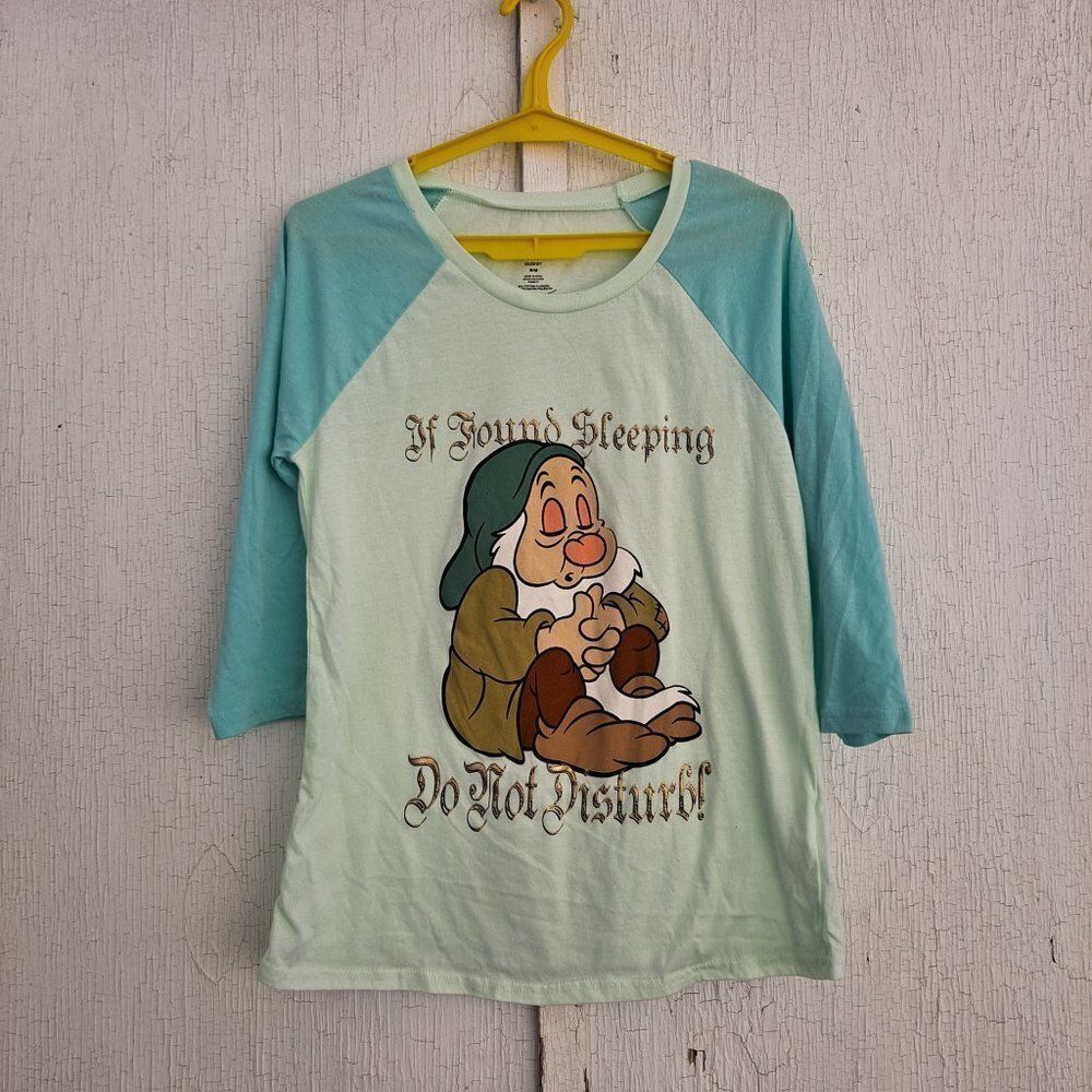 Disney Sleepy Snow White Long 3/4‎ Sleeve Shirt Medium 7 Dwarfs Baseball Tee